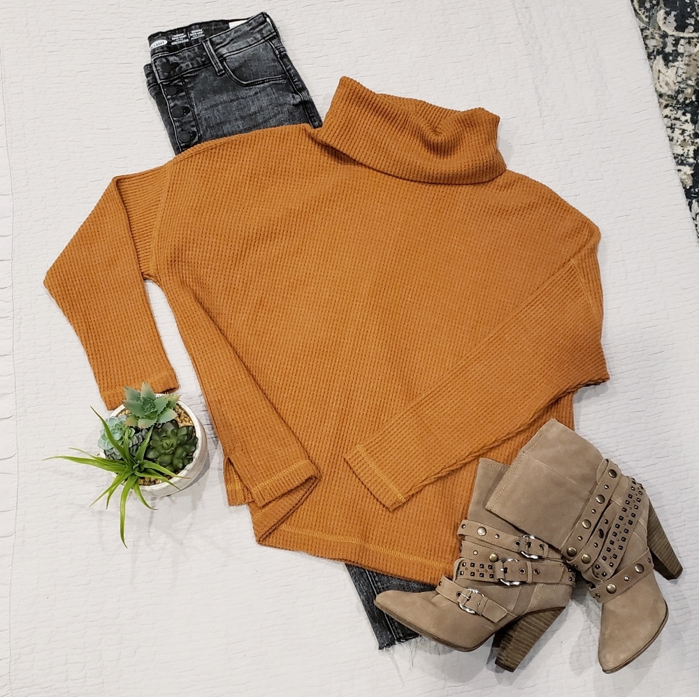 NWOT Oversized Cozy Cowl-Neck Top - Old Navy